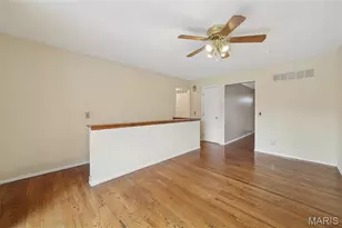 12476 Sparrowwood Dr, Saint Louis, MO 63146 - Photo 11