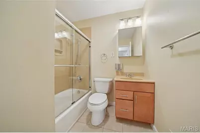 12476 Sparrowwood Drive, Saint Louis, MO 63146 - Photo 17