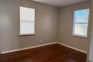 10038 Dorothy Ave, Saint Louis, MO 63137 - Photo 7