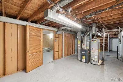 1035 Kostka Lane, Florissant, MO 63031 - Photo 17