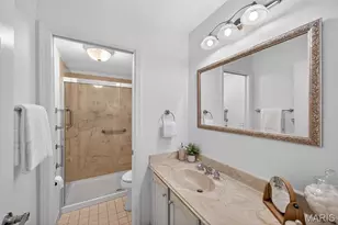 1601 Walpole Dr, Chesterfield, MO 63017 - Photo 19