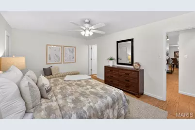 1601 Walpole Drive #B, Chesterfield, MO 63017 - Photo 17