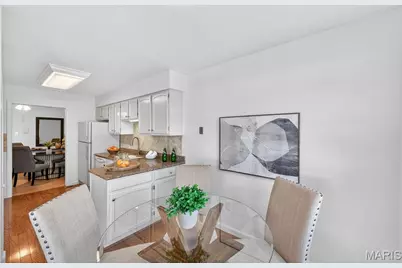 1601 Walpole Drive #B, Chesterfield, MO 63017 - Photo 15