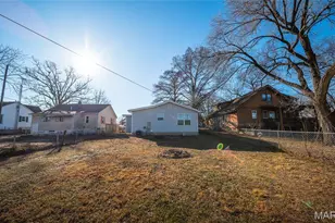 221 Watson Rd, Sullivan, MO 63080 - Photo 21