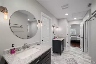 12467 Ballas Meadows Dr, Des Peres, MO 63131 - Photo 25