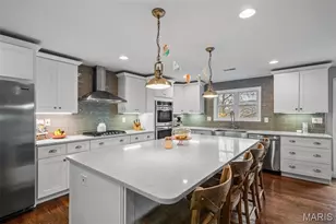 12467 Ballas Meadows Dr, Des Peres, MO 63131 - Photo 17