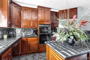 2499 Stonegate Dr, Festus, MO 63028 - Photo 13