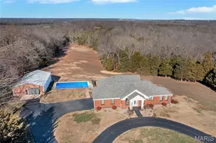 2499 Stonegate Dr, Festus, MO 63028 - Photo 1