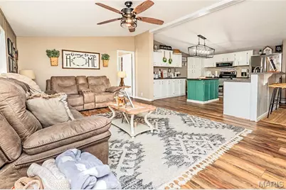 6540 Cardinal Drive, French Village, MO 63036 - Photo 7