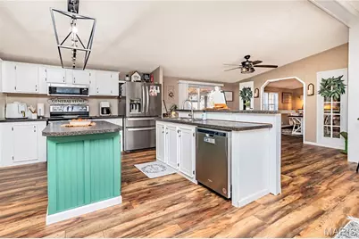 6540 Cardinal Drive, French Village, MO 63036 - Photo 11