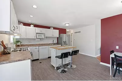 9705 Antigo Drive, Saint Louis, MO 63123 - Photo 7