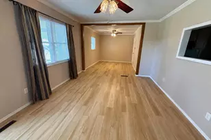 3020 Sycamore St, Cuba, MO 65453 - Photo 3