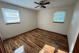 3020 Sycamore St, Cuba, MO 65453 - Photo 9