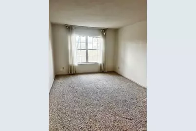 920 Guelbreth Lane #103, Creve Coeur, MO 63141 - Photo 11