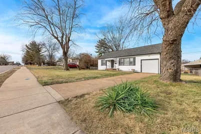 8277 Morganford Road, Unincorporated, MO 63123 - Photo 3