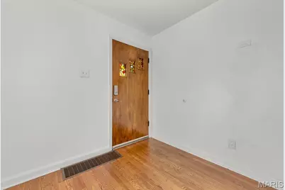 8277 Morganford Road, Unincorporated, MO 63123 - Photo 11