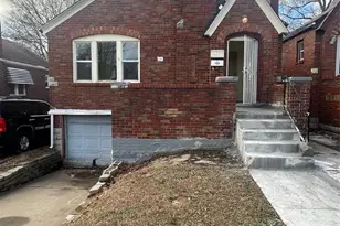 6120 Bircher St, Pine Lawn, MO 63120 - Photo 1