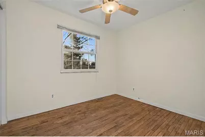 2011 Aristocrat Drive, Florissant, MO 63031 - Photo 7