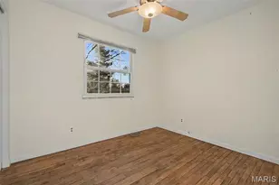 2011 Aristocrat Dr, Florissant, MO 63031 - Photo 7