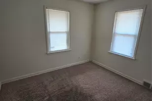 1255 Bosworth Dr, Bellefontaine Neighbors, MO 63137 - Photo 3