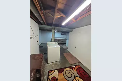 1255 Bosworth Drive, Bellefontaine Neighbors, MO 63137 - Photo 7