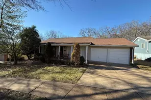 747 La Feil Dr, Manchester, MO 63021 - Photo 1