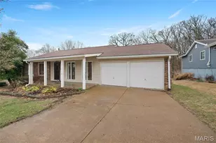 747 La Feil Dr, Manchester, MO 63021 - Photo 3