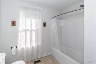 3019 Preston Woods Trail, Lake Saint Louis, MO 63367 - Photo 17