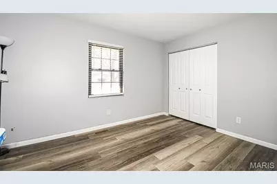 2211 Aileswick Drive, Saint Louis, MO 63129 - Photo 15