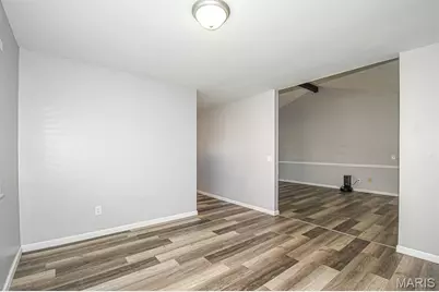 2211 Aileswick Drive, Saint Louis, MO 63129 - Photo 5