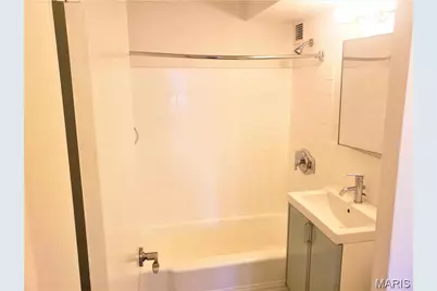 210 N 17th Street #805, Saint Louis, MO 63103 - Photo 5