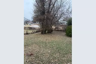 1965 Park Lane, Saint Louis, MO 63136 - Photo 3