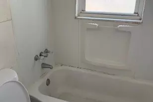 1965 Park Ln, Saint Louis, MO 63136 - Photo 13