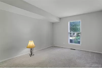 10381 Oxford Hill Drive #6, Saint Louis, MO 63146 - Photo 13
