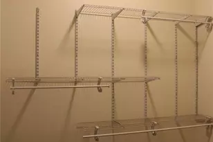 257 S Florissant Rd, Ferguson, MO 63135 - Photo 9