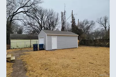 709 Suburban Avenue, Ferguson, MO 63135 - Photo 3