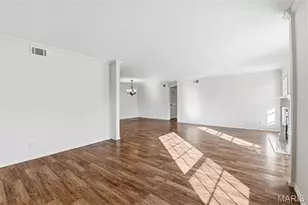 1511 Hampton Hall Dr, Chesterfield, MO 63017 - Photo 9