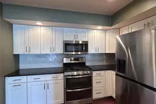 4501 Eli Dr, Saint Louis, MO 63128 - Photo 9