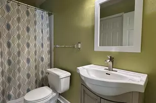 4501 Eli Dr, Saint Louis, MO 63128 - Photo 13