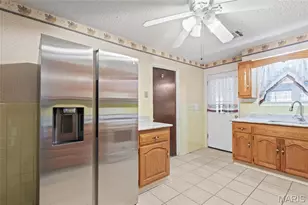 2051 Goodale Ave, Saint Louis, MO 63114 - Photo 11