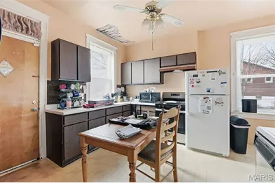 4372 Ellenwood Avenue, Saint Louis, MO 63116 - Photo 13