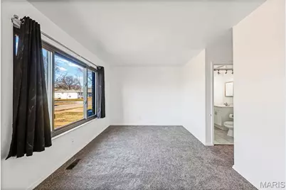 7708 Tennessee Avenue, Saint Louis, MO 63111 - Photo 3