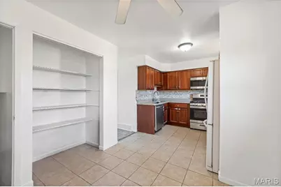 7708 Tennessee Avenue, Saint Louis, MO 63111 - Photo 9