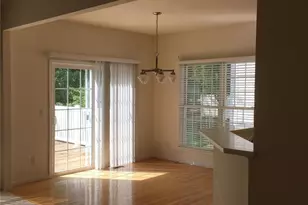 16 Bayswater Rd, Saint Louis, MO 63128 - Photo 7