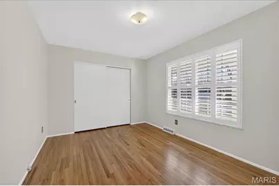 1011 Ferngate Lane, Creve Coeur, MO 63141 - Photo 11