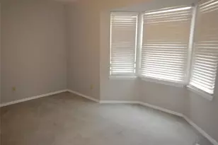 2 Charleroi Pl, Lake Saint Louis, MO 63367 - Photo 9