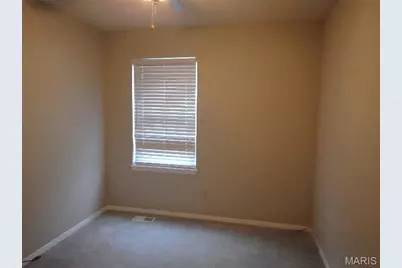 2 Charleroi Place, Lake Saint Louis, MO 63367 - Photo 11