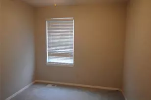 2 Charleroi Pl, Lake Saint Louis, MO 63367 - Photo 11