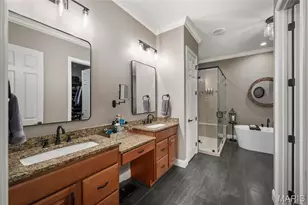 16291 Upper Chesterfield Ridge Dr, Chesterfield, MO 63017 - Photo 15