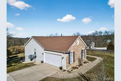 113 Bridlespur Court, Hawk Point, MO 63349 - Photo 3